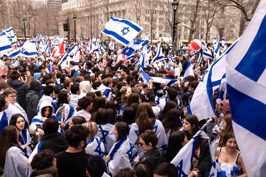 Thousands of Montrealers turn out to celebrate Israel’s 75th anniversary