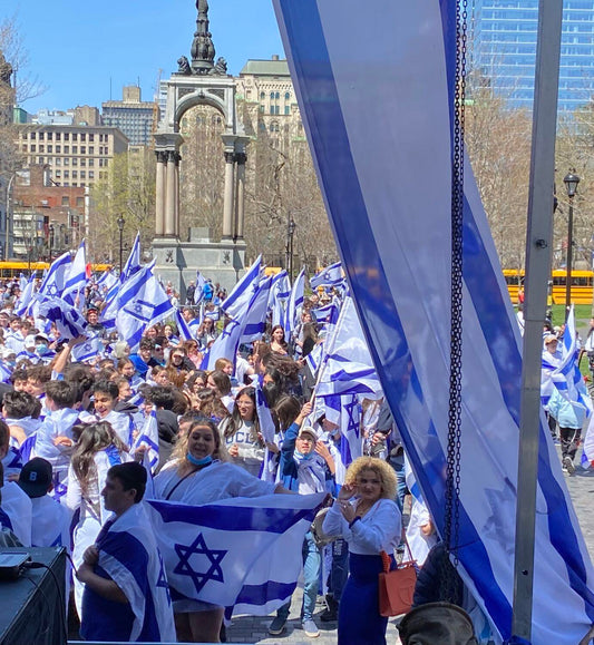 Israel rally makes triumphant return downtown